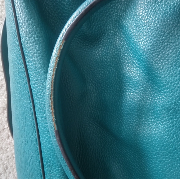 Michael kors hobo handbag - Picture 3 of 7